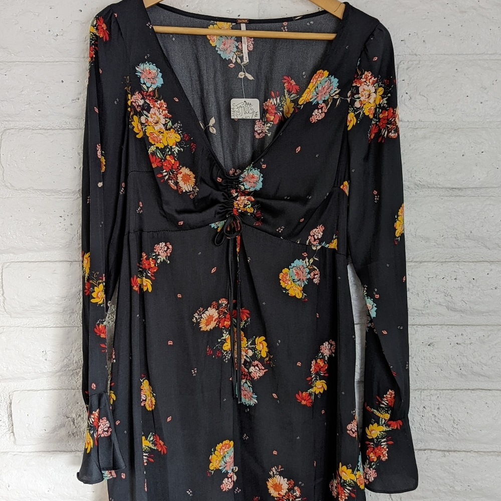 Free People NWT long sleeve silky dress